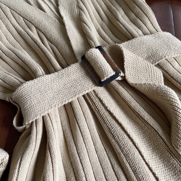 SOLD// MISSGUIDED Tan Belted Long Cardigan - Picture 5 of 11